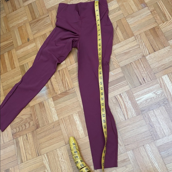 Lululemon crop leggings Small 4 - Picture 6 of 8